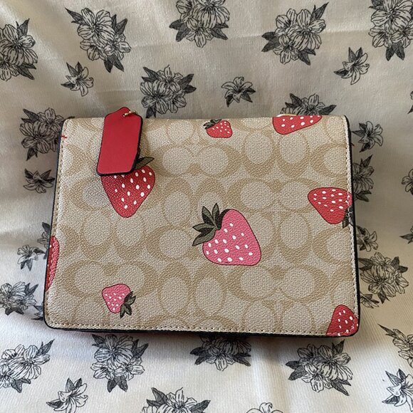 Coach Strawberry Tan Shoulder Crossbody Bag - Picture 12 of 14